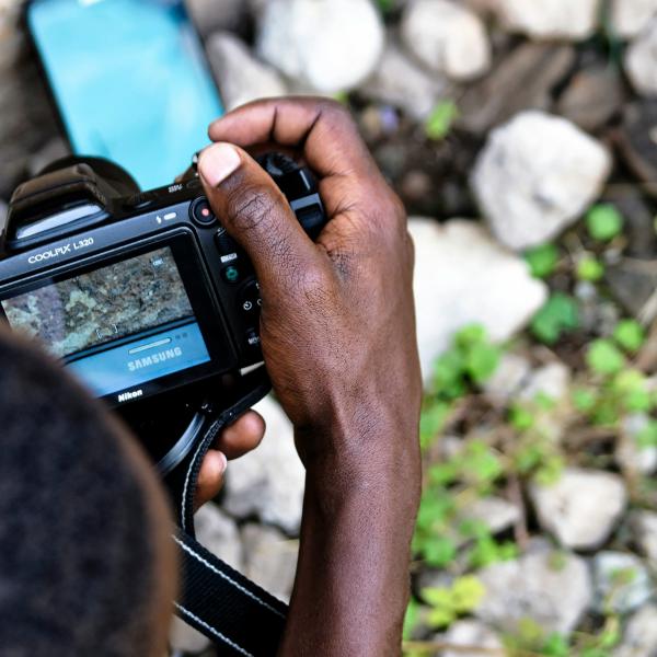 Empowering Migrant Communities Through Creativity, Digital Technology, and Outreach